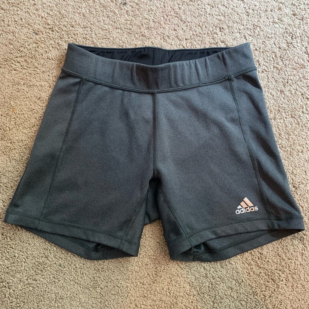 Adidas Spandex in a Light Grey